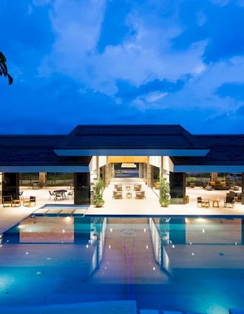 Paradise Point Resort & Spa
