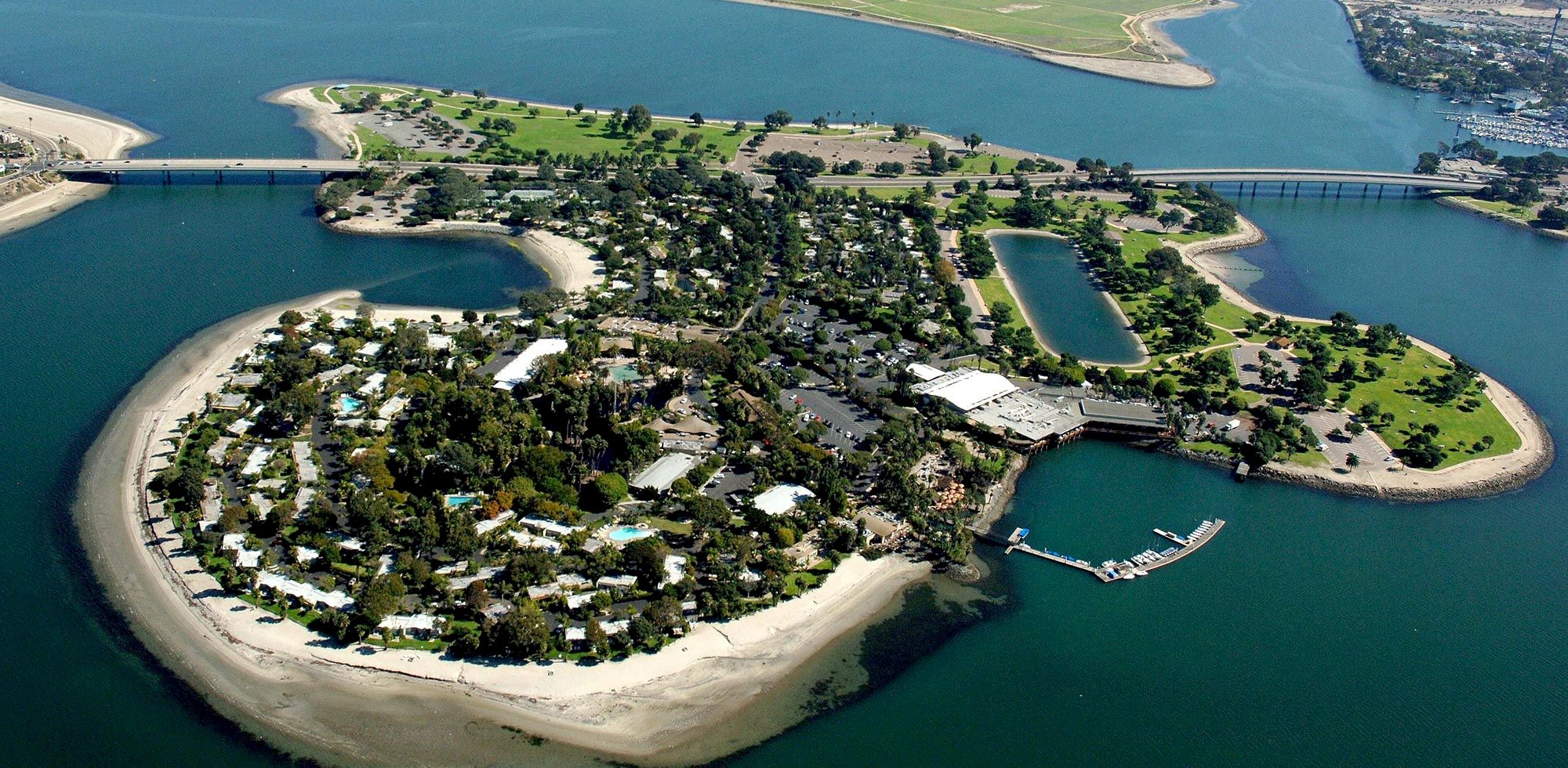 Paradise Point Resort & Spa