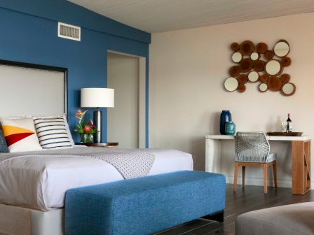 Paradise Point Resort & Spa
