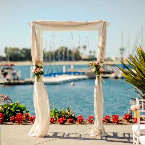 Paradise Point Resort & Spa