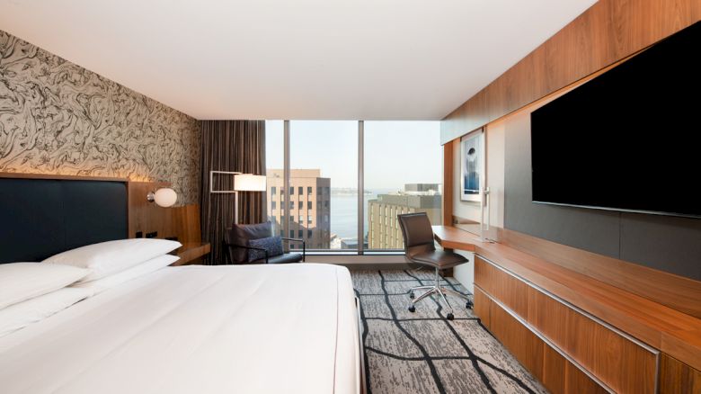 Paradise Point Resort & Spa